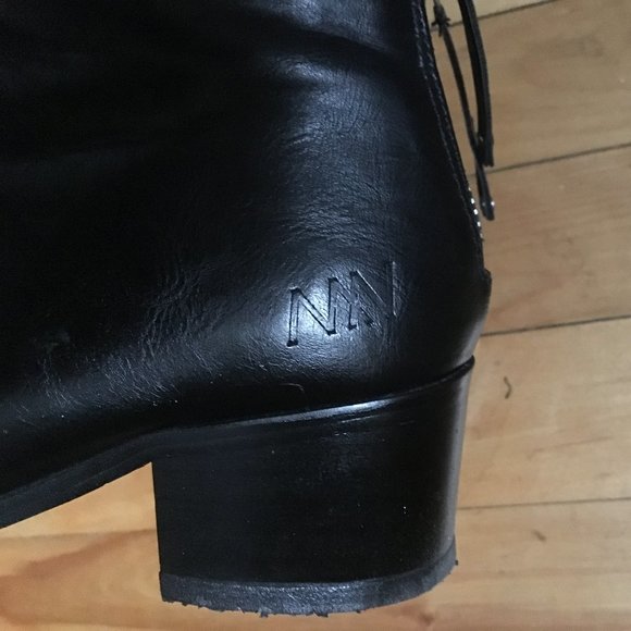 EUC Matt & Nat faux leather vendome ankle boot - Picture 5 of 5